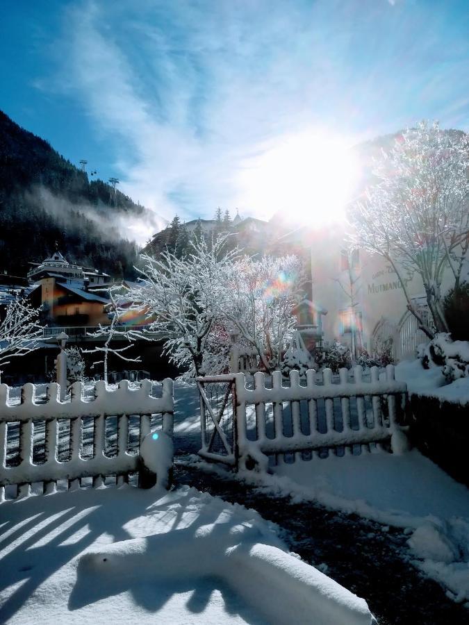 Hotel Garni Apart Tina Ischgl Bagian luar foto
