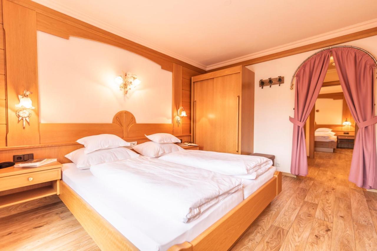 Hotel Garni Apart Tina Ischgl Bagian luar foto