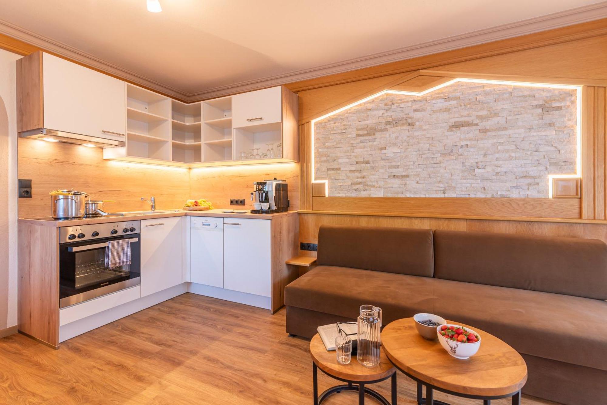 Hotel Garni Apart Tina Ischgl Bagian luar foto