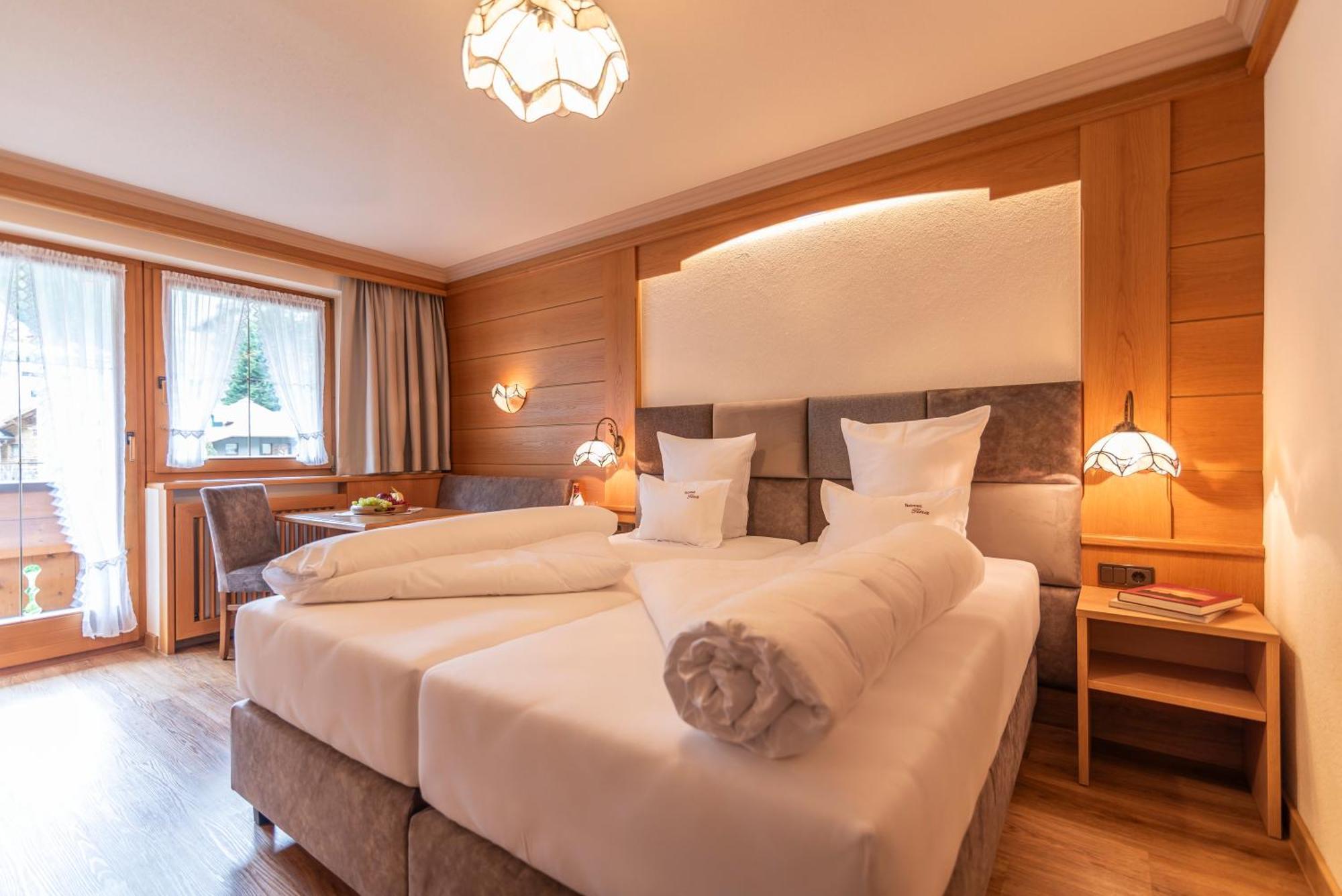 Hotel Garni Apart Tina Ischgl Bagian luar foto